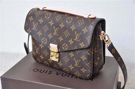 louis vuitton pochette bolso|bolso Louis Vuitton original.